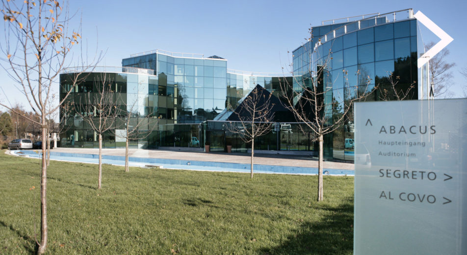 Next macht Abacus Abashops