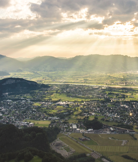 Attraktive Website mit CMS für Rheintal.com